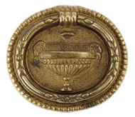 Ручка-кольцо, 'Louis XVI' 50х43мм, латунь пат., овал. накл., винт, 12210.05000.03
