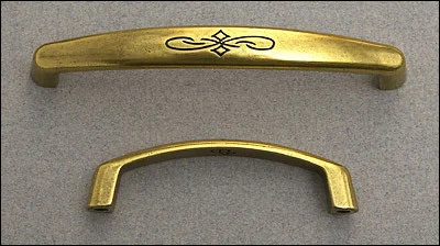 Ручка-скоба, *Contemporary* 138х14мм, 128мм, золото Валенсия, винт,