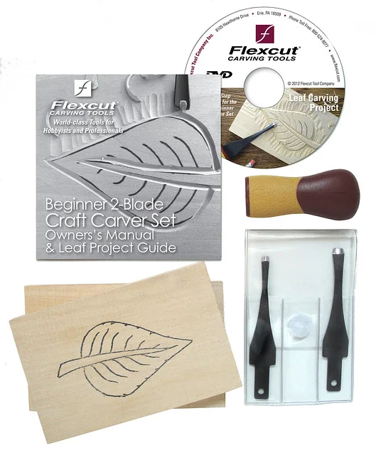 Набор резчицкий Beginner 2-Blade Craft Carver Set (2 полотна, рукоять, 2 заготовки, DVD)